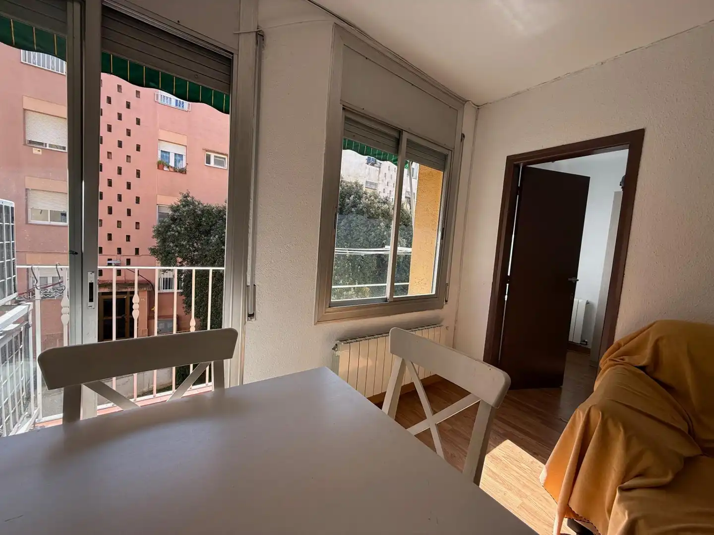 Dormitori de Pis en venda en Sabadell amb Aire condicionat, Calefacció i Terrassa