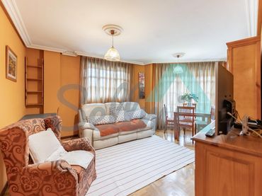 Flat with lift to rent in Calle Marcelino Fernández