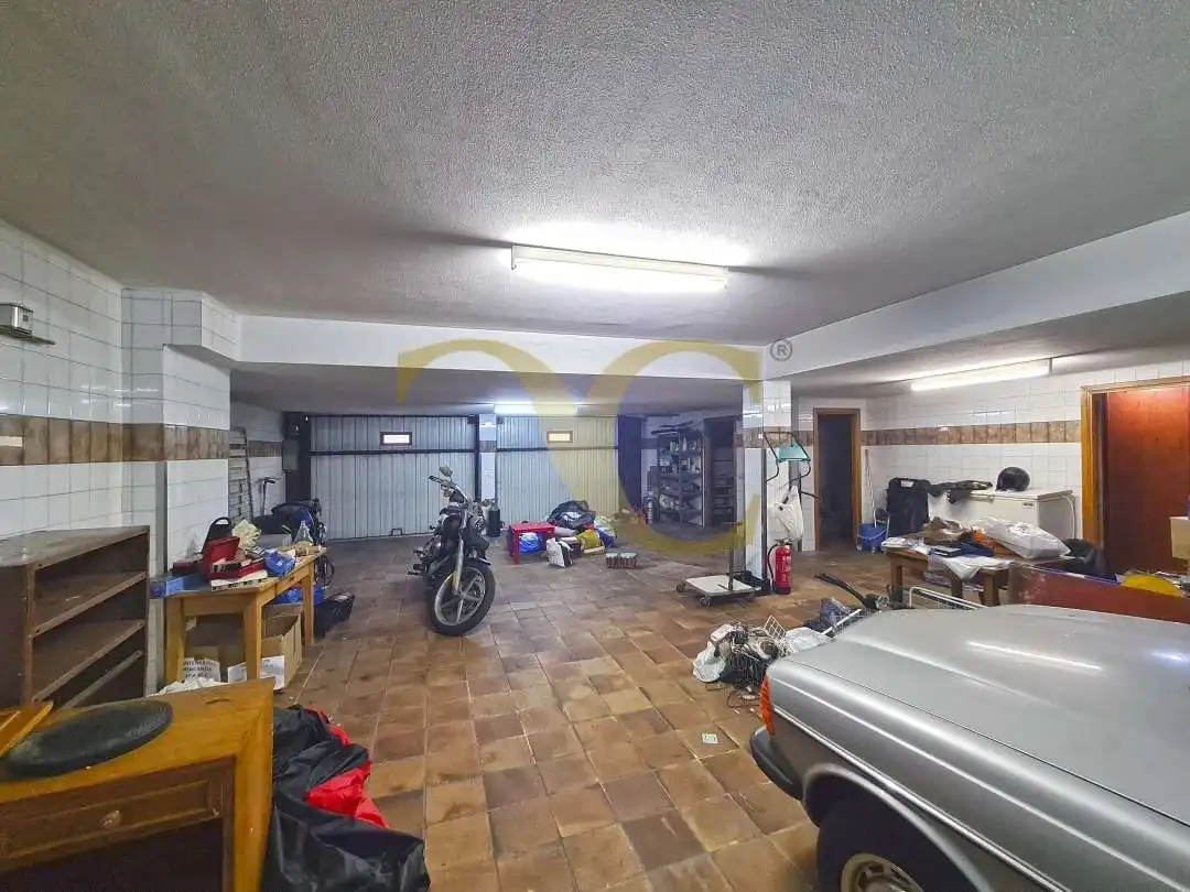 Casa o xalet en venda en Oviedo  amb Calefacció, Jardí privat i Terrassa