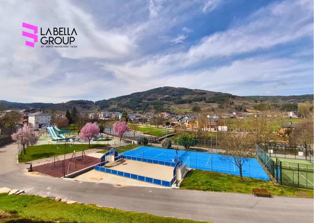 Edificio en Venta en Calle de la Conchera en Vega de Espinareda