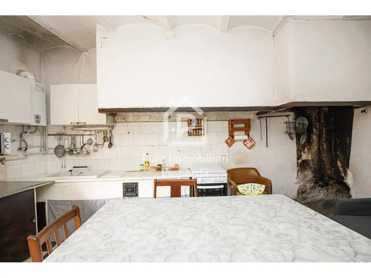 Cocina de Finca rústica en venta en Palau de Santa Eulàlia con Jardín privado y Terraza