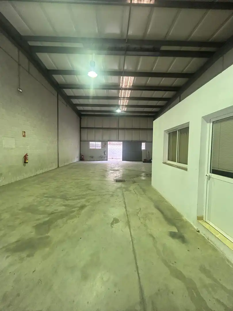 Nau industrial en venda en Antequera amb Calefacció