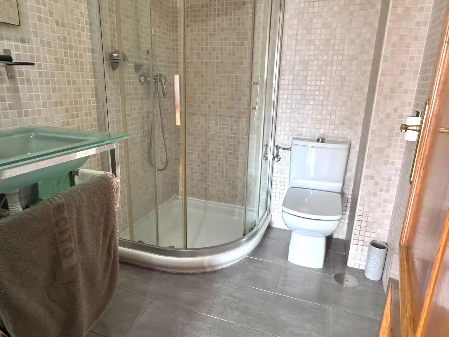 Bathroom of Flat for sale in Entrambasaguas  with Air Conditioner, Heating and Private garden