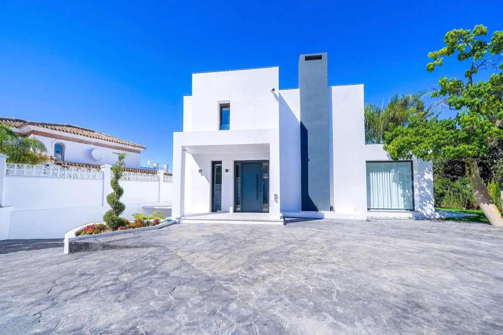 Detached house with pool for sale in Nueva Andalucía, imagen 28