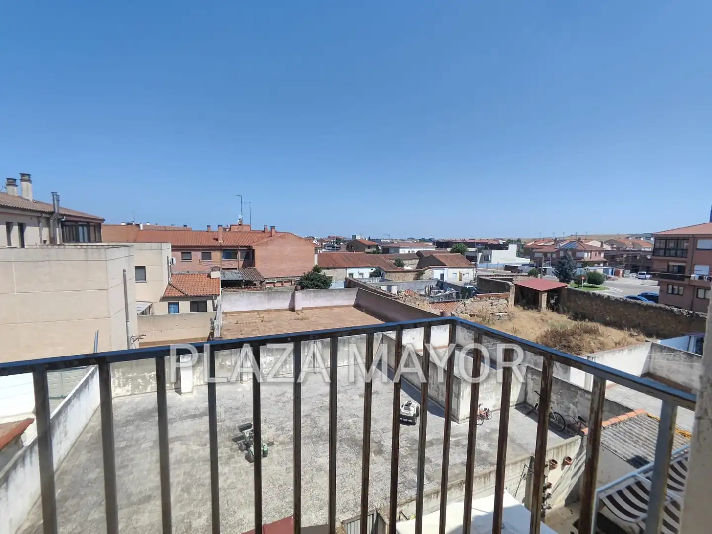 Terrassa de Àtic en venda en Villares de la Reina amb Calefacció, Parquet i Terrassa