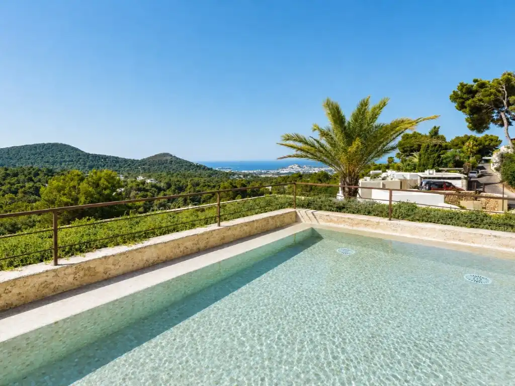Piscina de Casa o chalet en venta en Santa Eulària des Riu