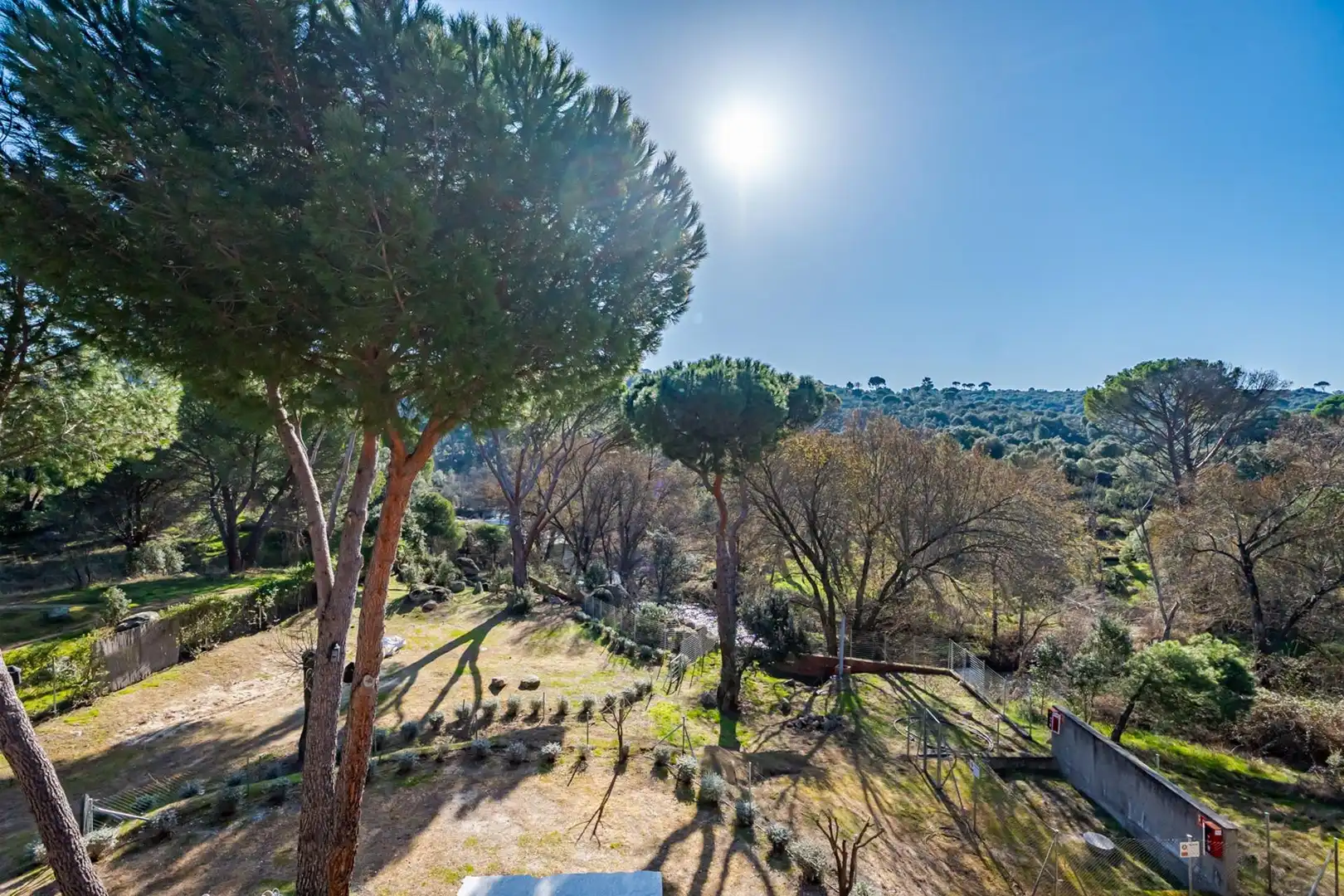 Jardí de Finca rústica en venda en El Tiemblo  amb Calefacció, Jardí privat i Terrassa