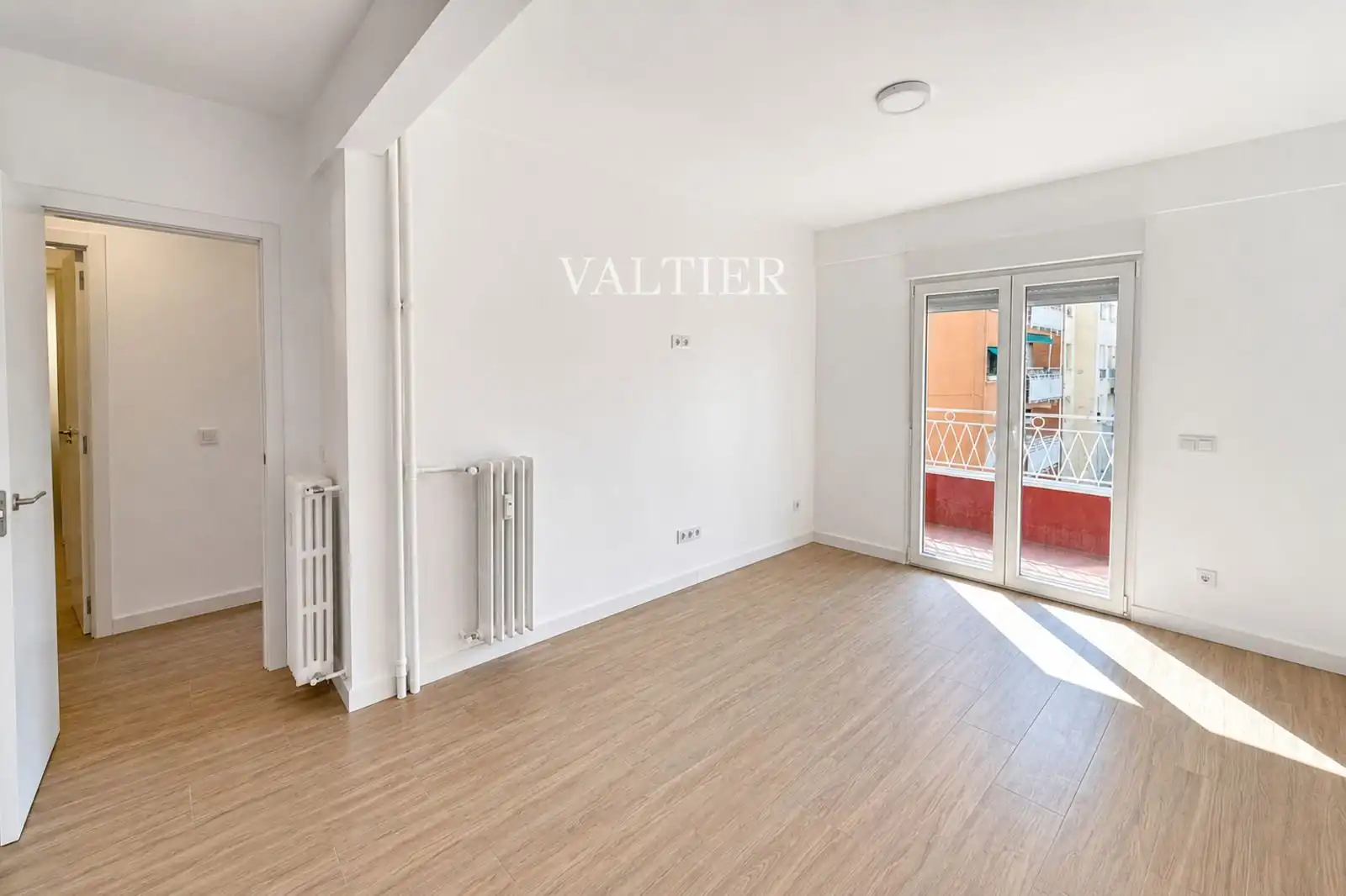 Schlafzimmer von Wohnung zur Miete in Madrid mit Terrasse