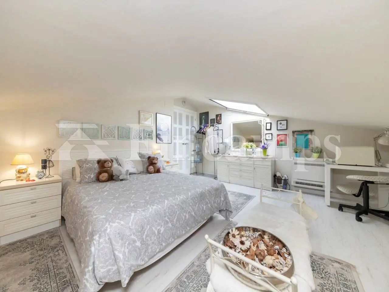 Bedroom of Flat for sale in Sant Quirze del Vallès  with Air Conditioner, Heating and Parquet flooring