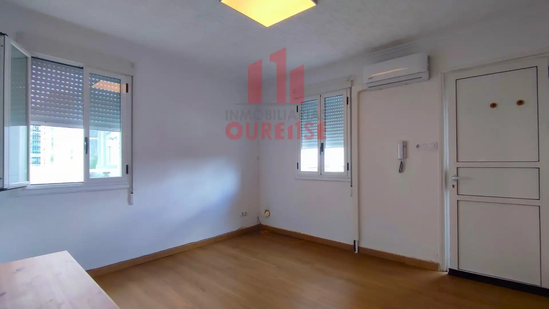 Casa o xalet de lloguer en Ourense Capital  amb Calefacció, Traster i Moblat