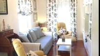 Living room of Flat to rent in Salamanca Capital  with Heating, Terrace and Balcony