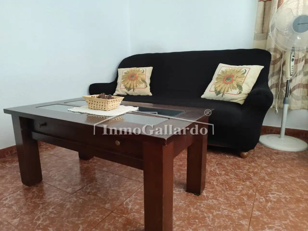 Sala de estar de Casa o chalet en venta en Rincón de la Victoria con Jardín privado y Terraza