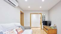 Living room of Flat for sale in  Barcelona Capital  with Air Conditioner and Terrace