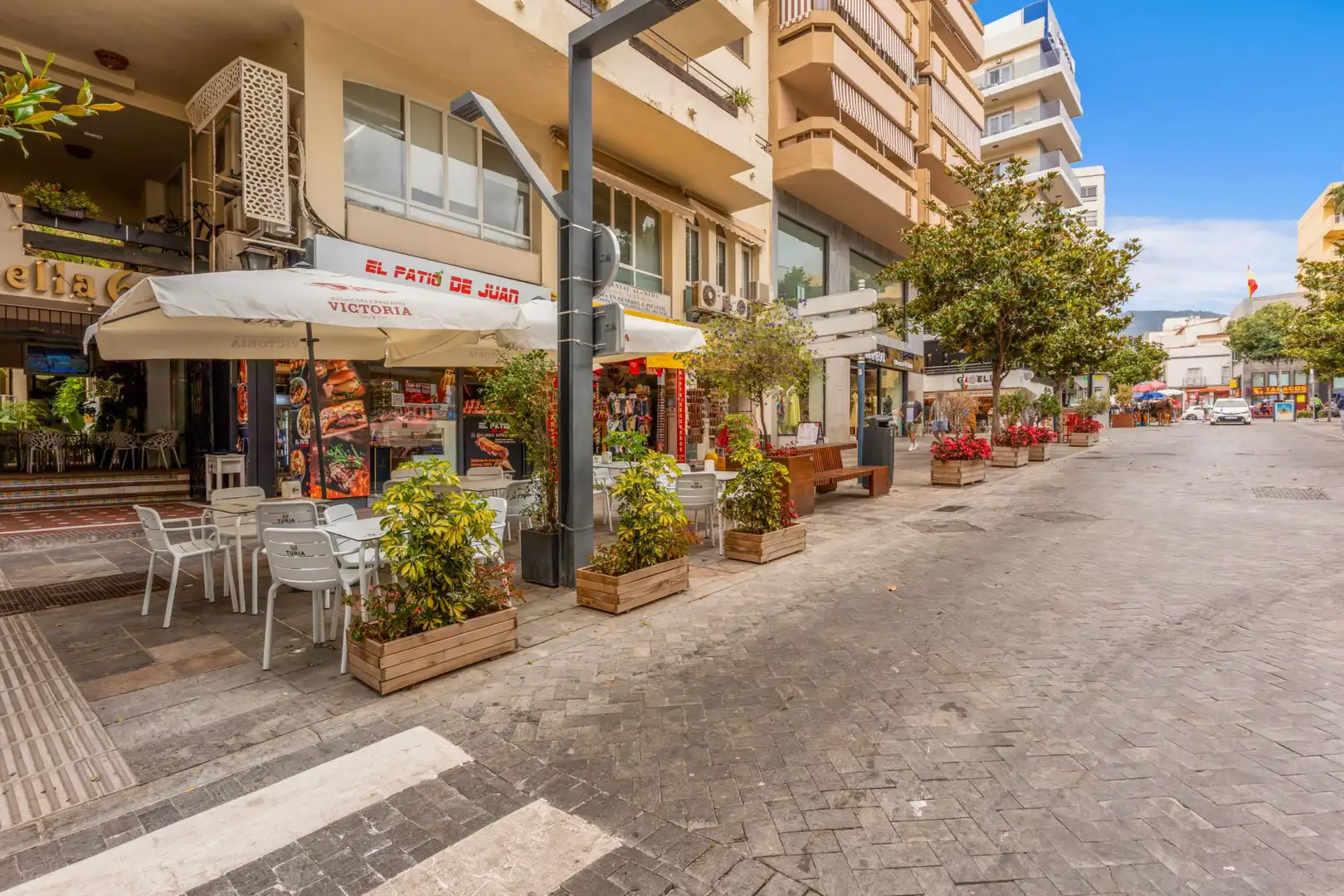 Exterior view of Attic for sale in Marbella  with Air Conditioner, Terrace and Furnished