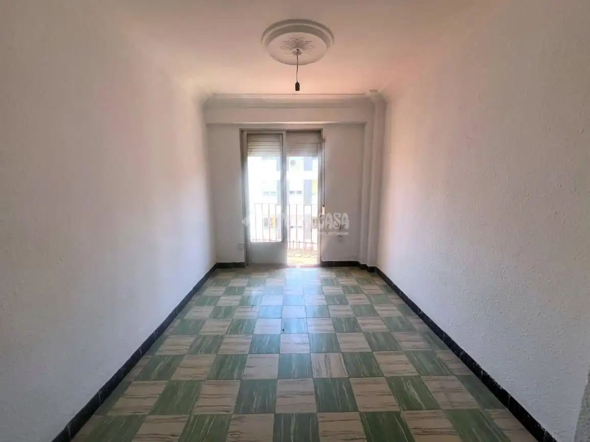 Bedroom of Flat for sale in Zaragoza  with Balcony