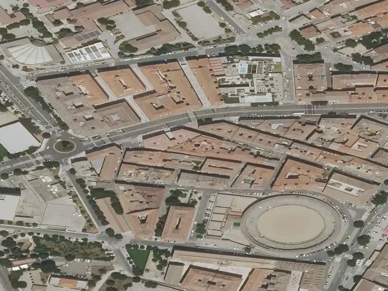 Piso en venta en Calle Covarrubias, imagen 2