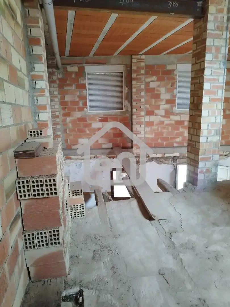 Houses for sale in Requena  with Balcony