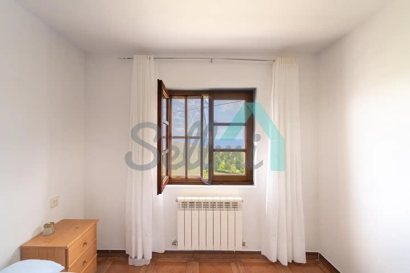 Houses for sale in La Cadorna, Valdés - Luarca