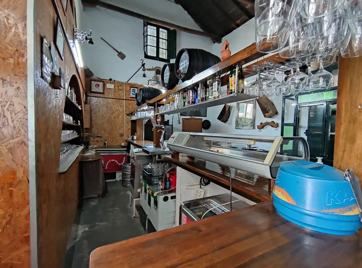 Commercial properties for rent in Palomares del Río  with Air Conditioner