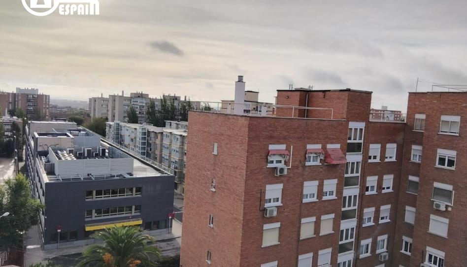 Foto 1 de Piso de alquiler en Calle Camarena, Aluche, Madrid