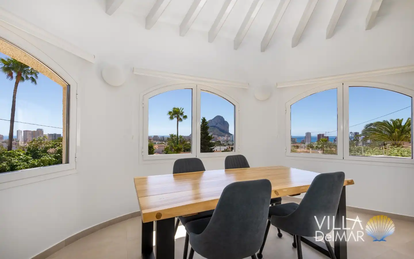 Dining room of Houses for sale in Calpe / Calp  with Air Conditioner, Heating and Private garden