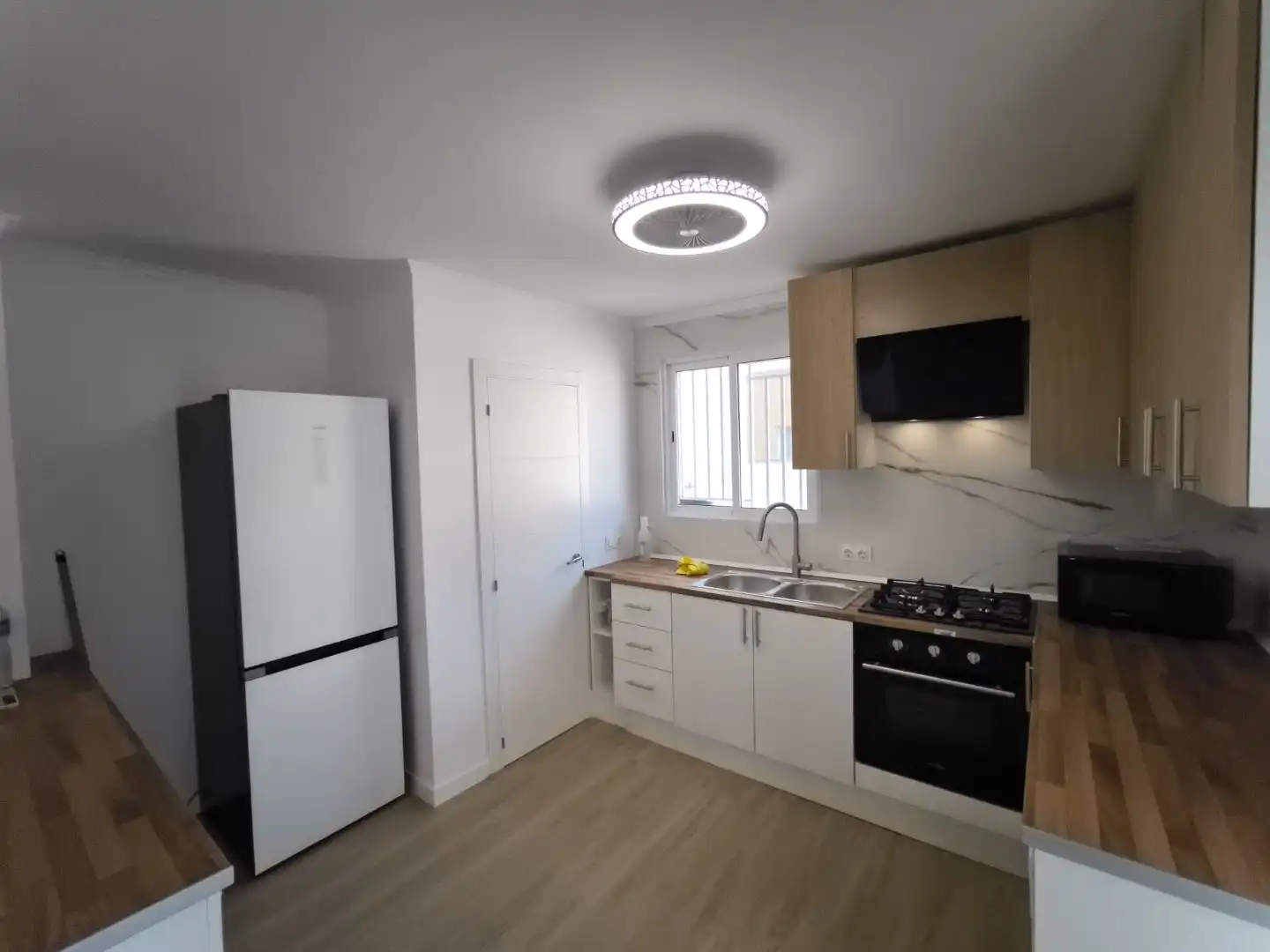 Appartamento in vendita a carrer de Jose Vidal Canet 51, imagen 13