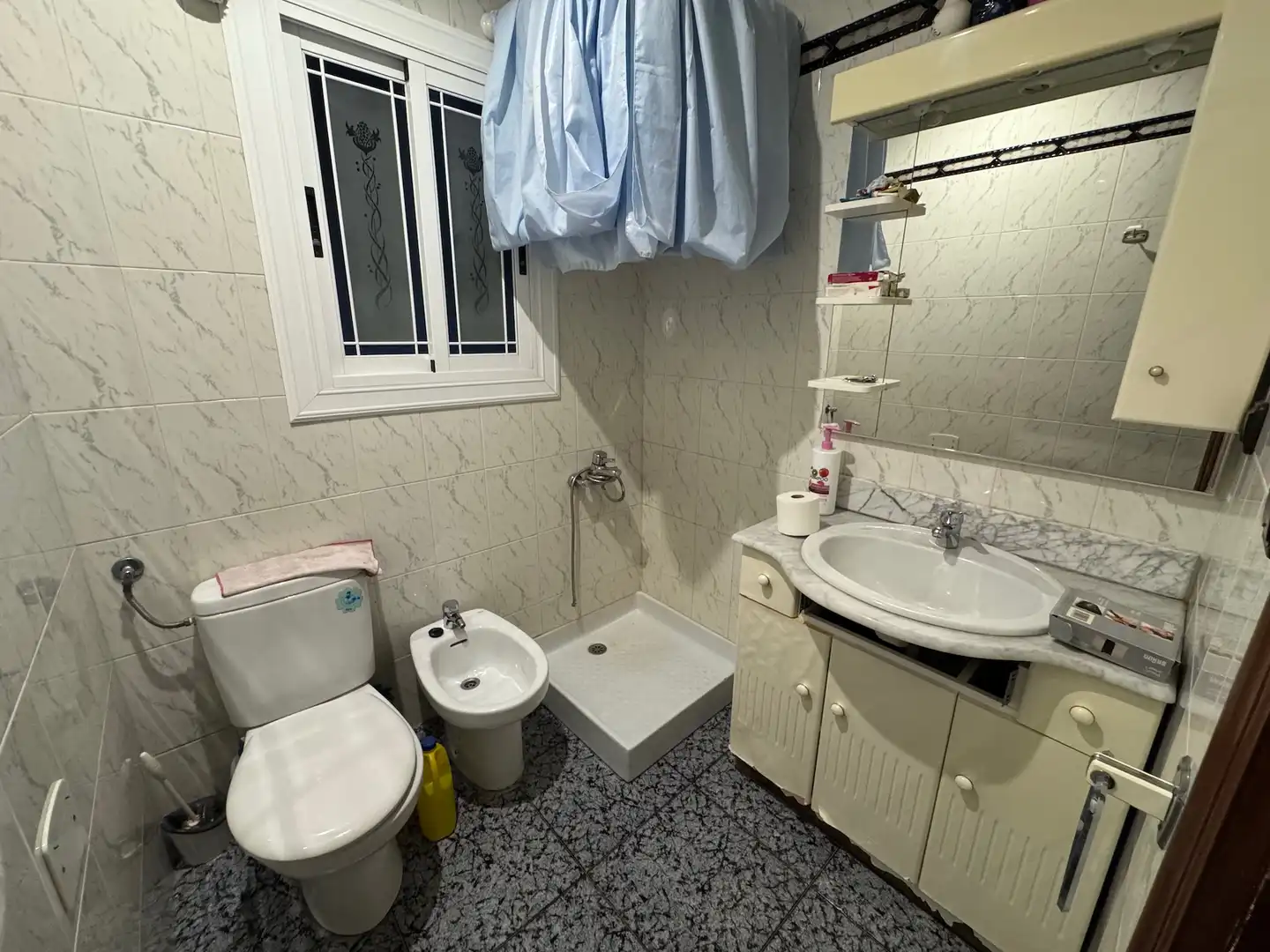 Bathroom of Flat for sale in Villena  with Balcony
