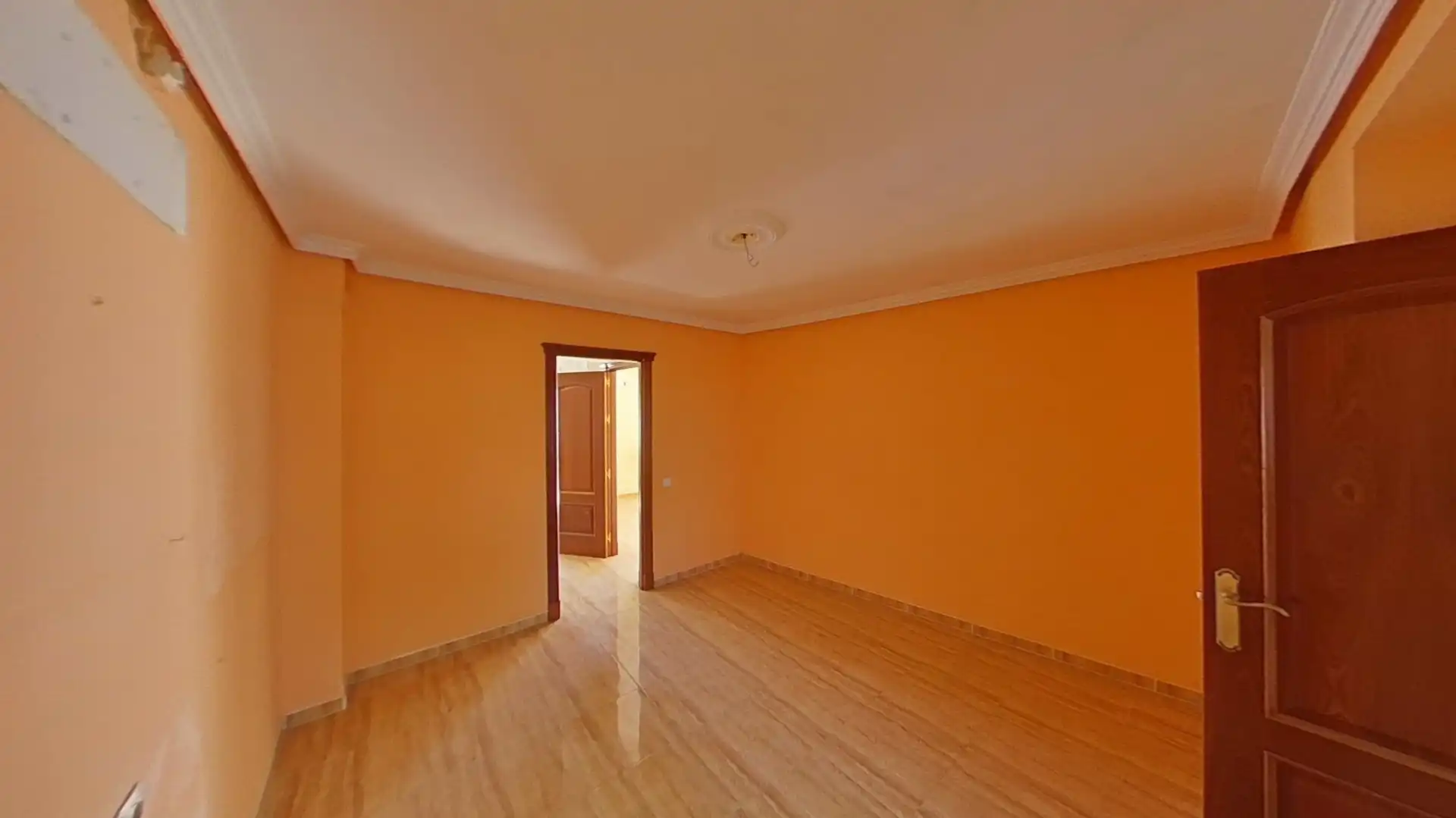 Casa adosada en venta en Marmolejo, Jaén