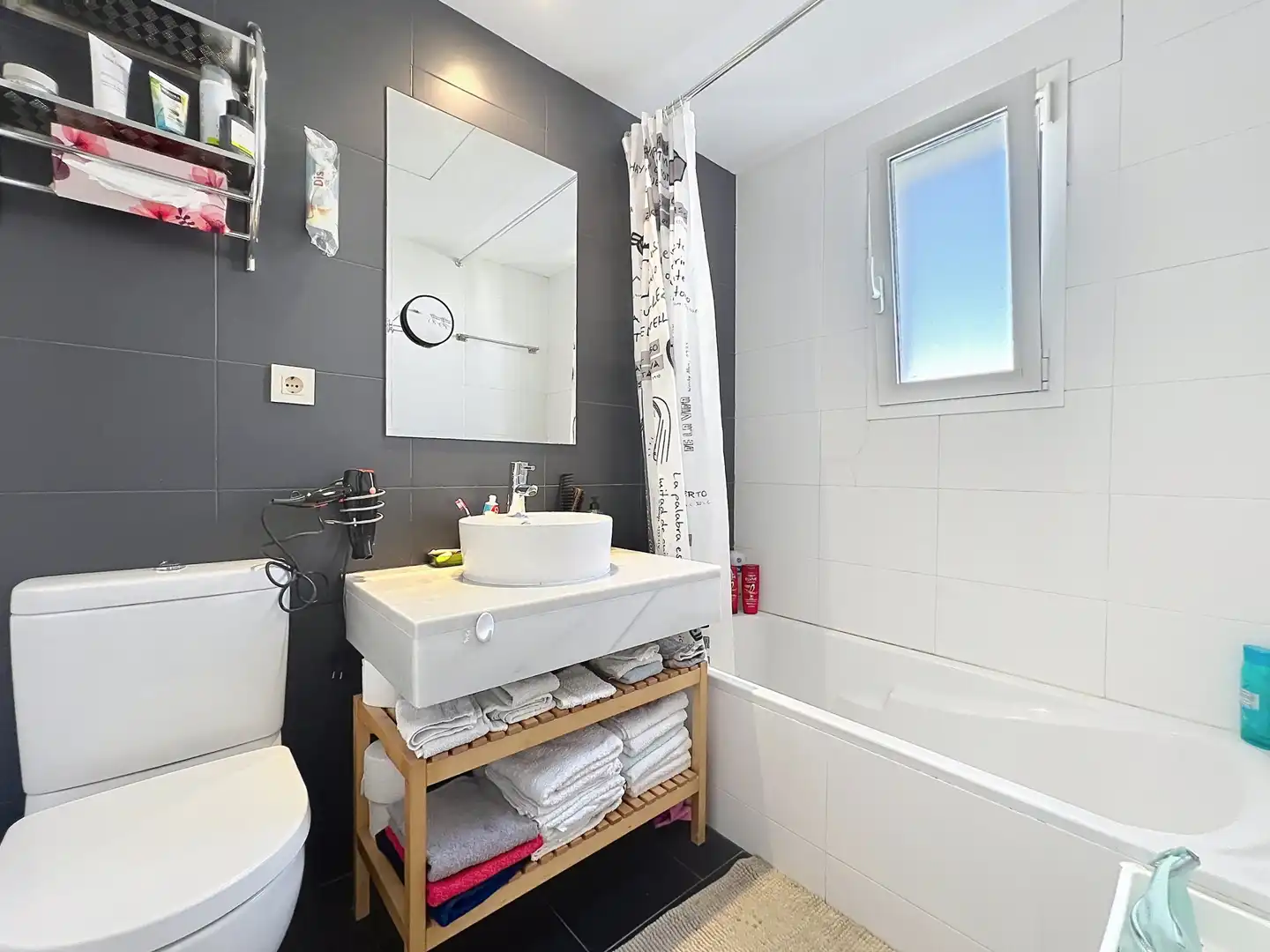 Baño de Ático en venta en Estepona con Aire acondicionado, Terraza y Piscina