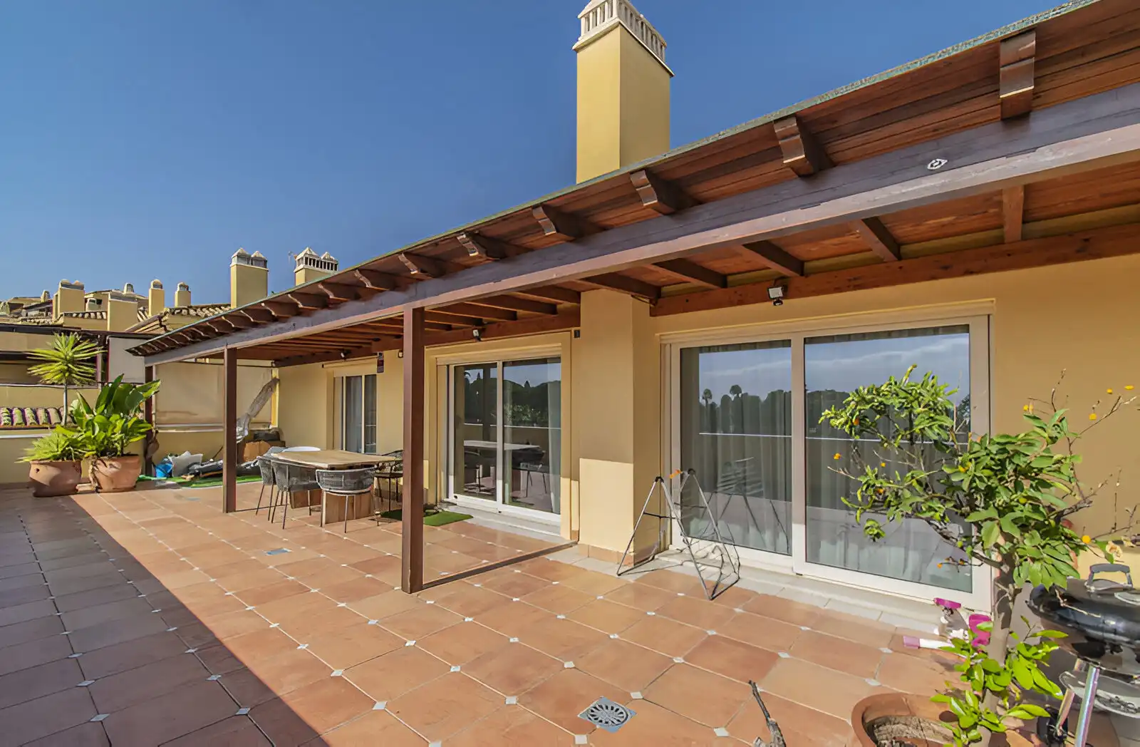 Terrace of Attic for sale in Marbella  with Air Conditioner, Terrace and Swimming Pool
