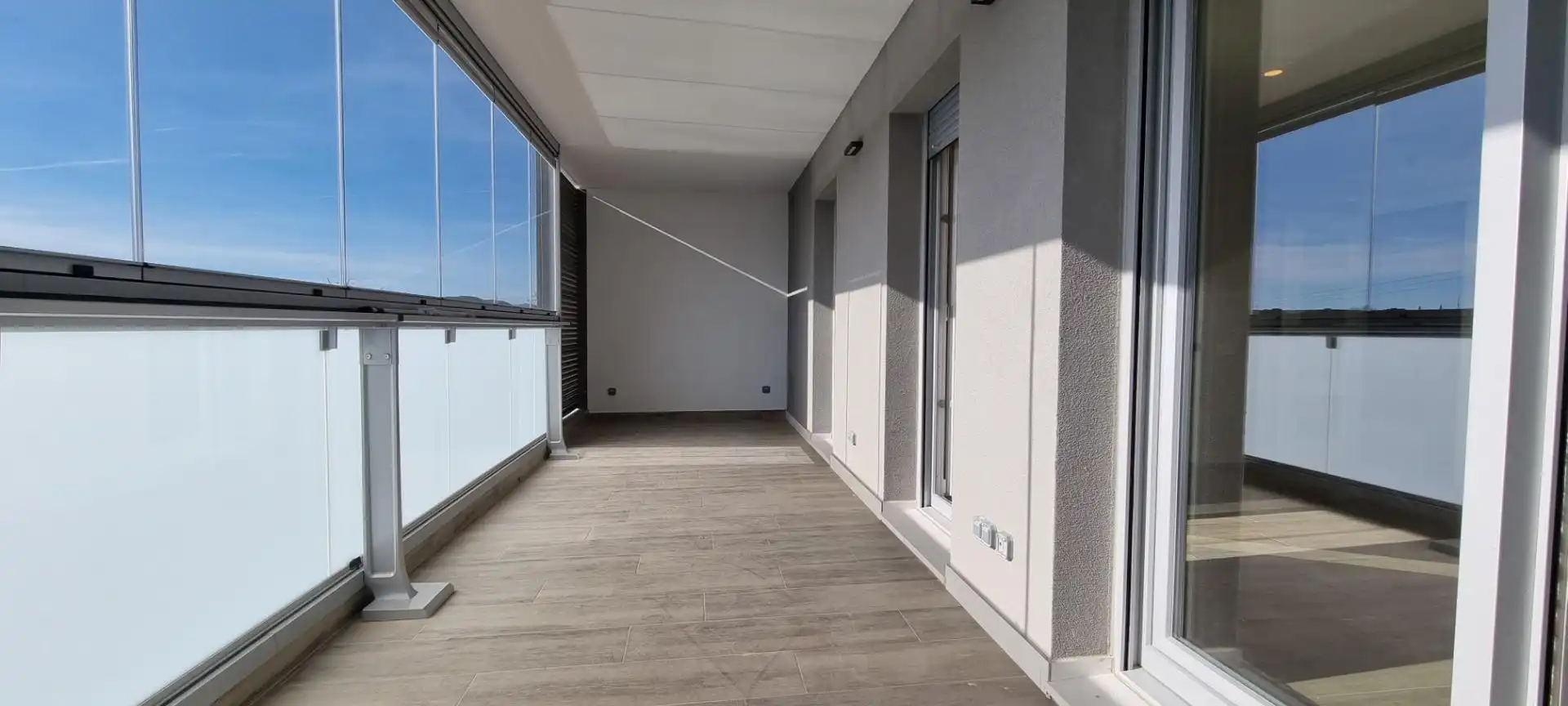Terraza de Piso en venta en Cuarte de Huerva con Aire acondicionado, Calefacción y Jardín privado