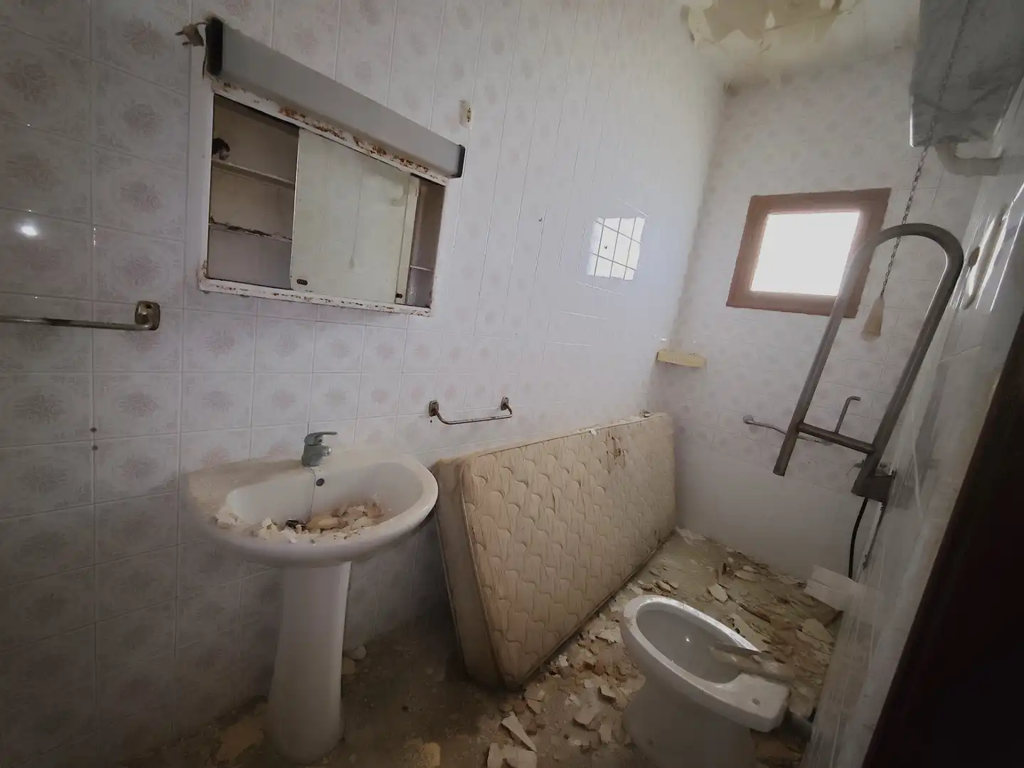 Baño de Casa o chalet en venta en Trebujena con Balcón