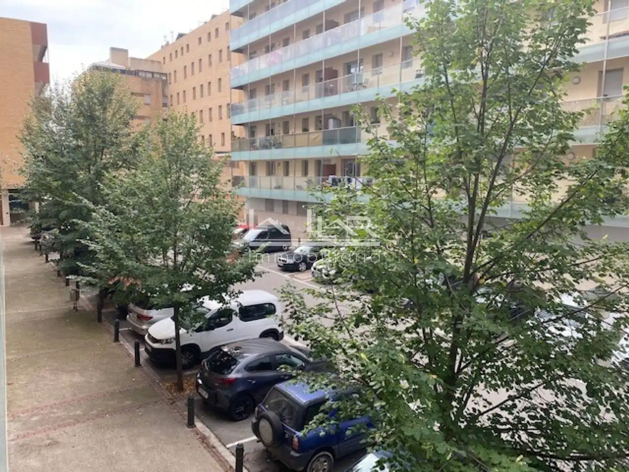Parking of Flat for sale in Vic  with Heating and Balcony