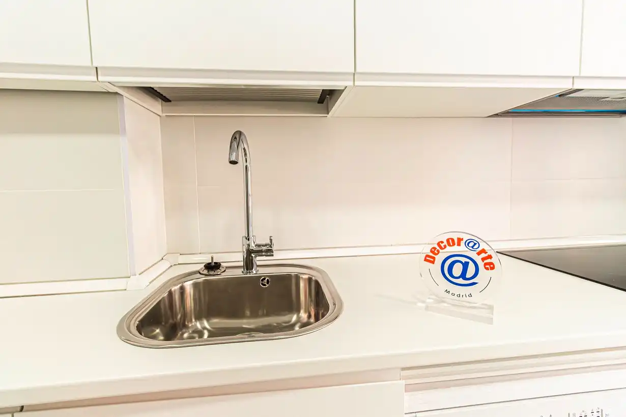 Kitchen of Flat for sale in Madrid  with Air Conditioner, Heating and Terrace