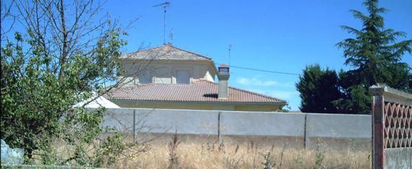 Exterior view of Land for sale in Villaflores