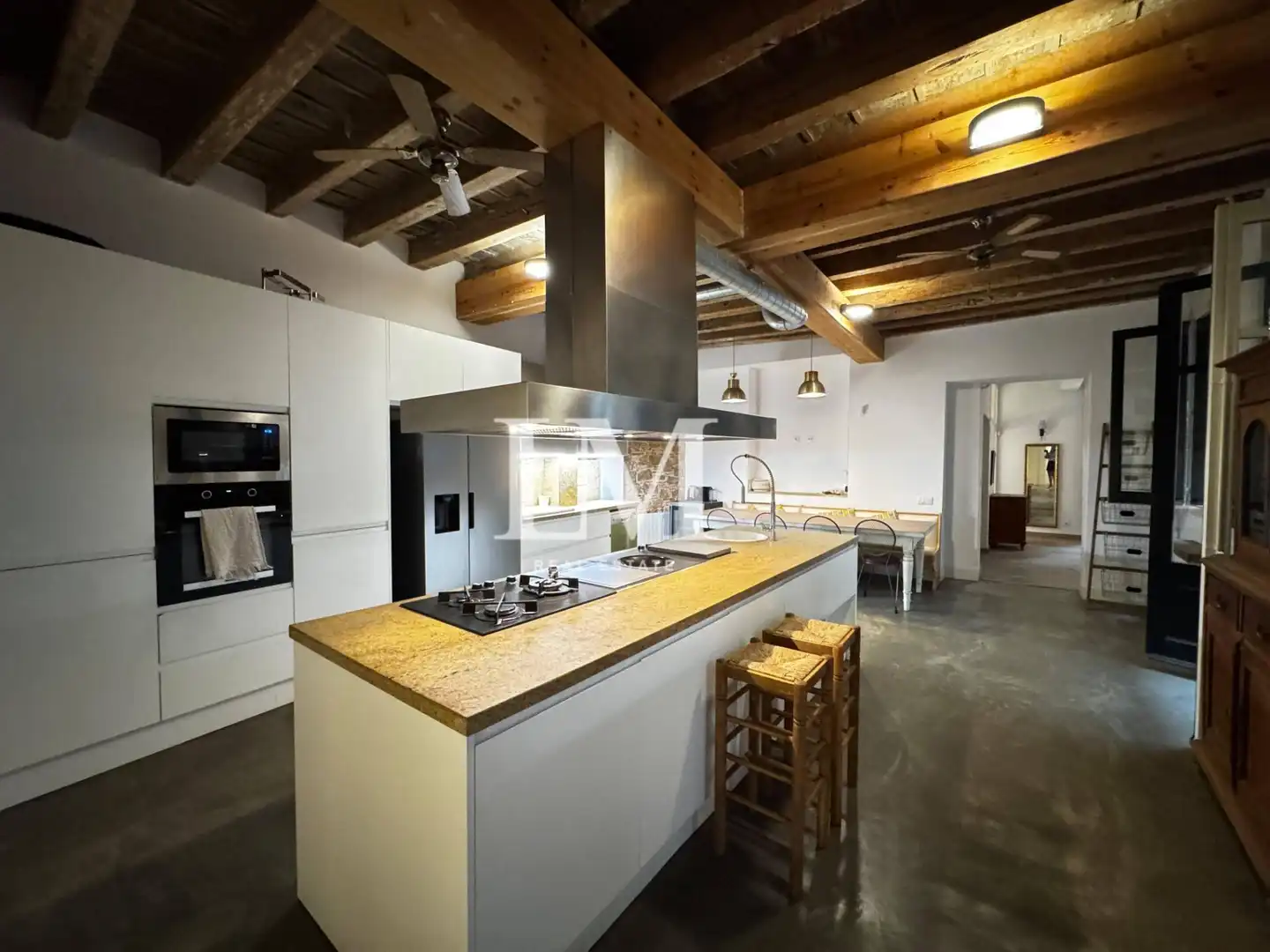 Kitchen of Apartments for rent in Ciutat Vella