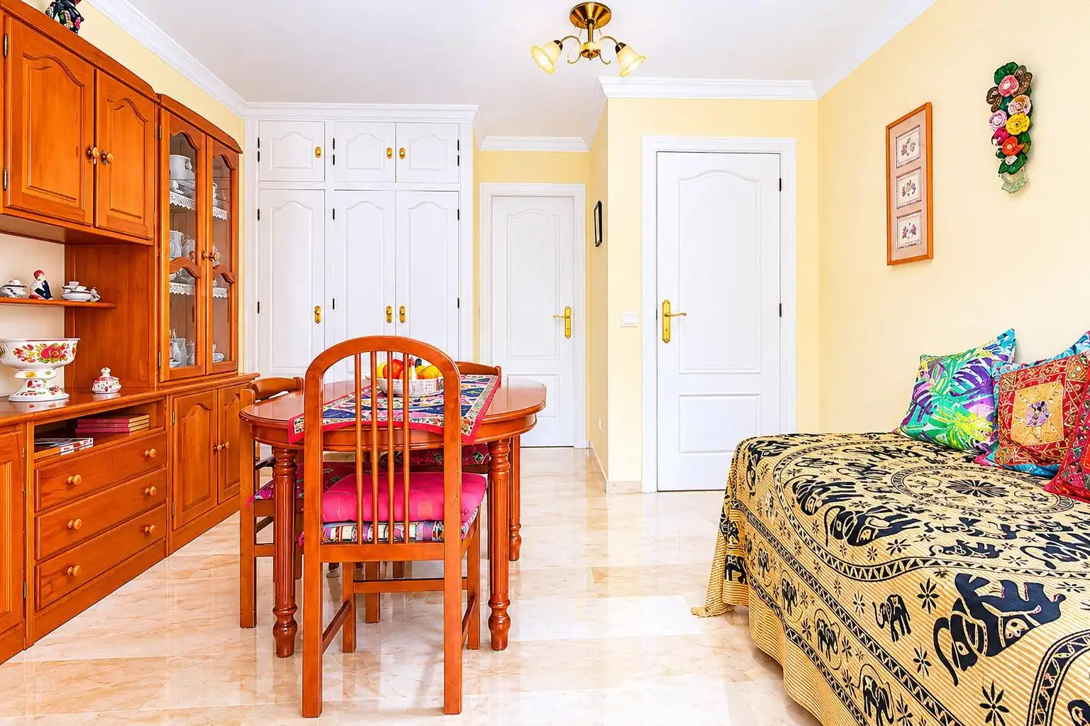 Menjador de Apartament en venda en Estepona amb Terrassa