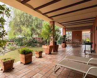 Terrace of House or chalet for sale in Montequinto  with Air Conditioner, Heating and Private garden