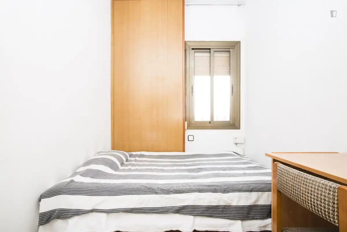Habitació a Sant Martí de Provençals