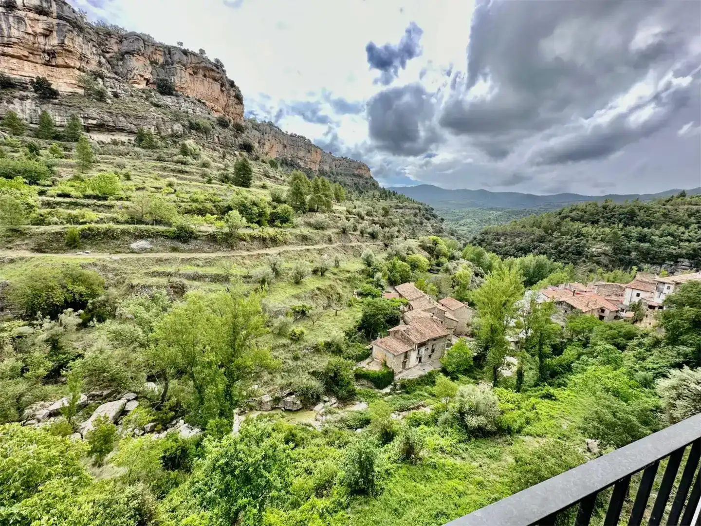 Vista exterior de Finca rústica en venda en Vallibona amb Balcó