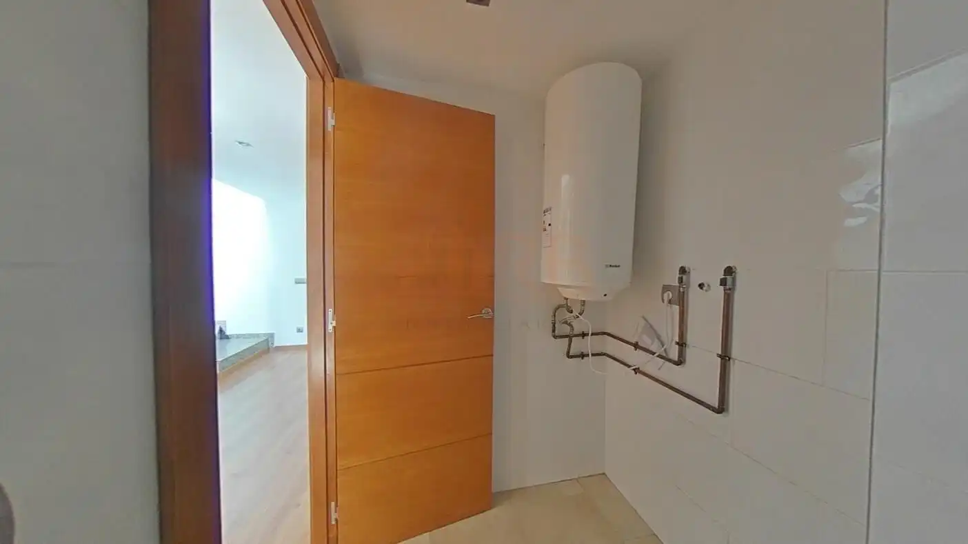 Duplexes for sale in Calle TREBALL, 31, Diagonal - Colomeres