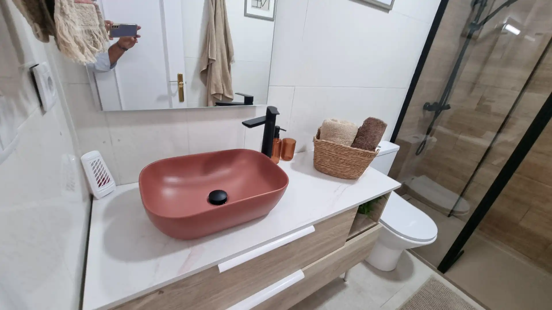 Baño de Dúplex en venta en Chipiona con Aire acondicionado, Terraza y Amueblado