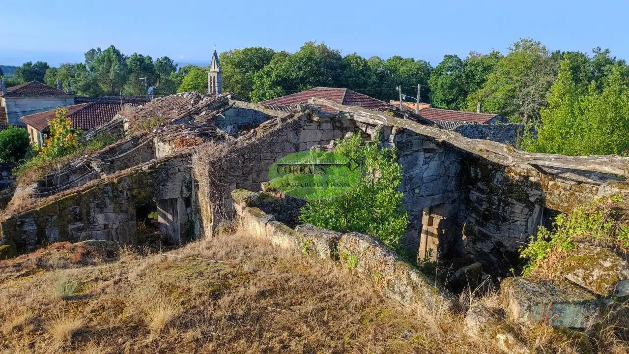 Vista exterior de Casa o xalet en venda en Ourense Capital  amb Jardí privat