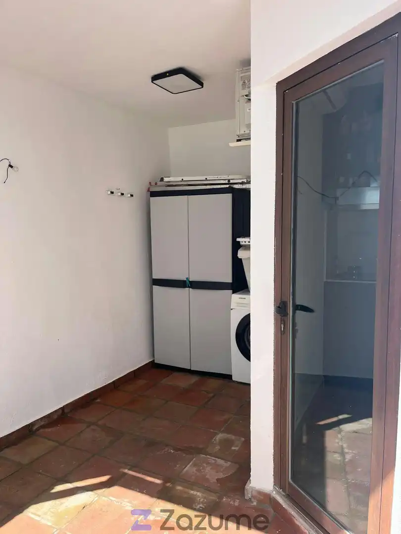Terraza de Piso de alquiler en Pizarra con Aire acondicionado, Calefacción y Jardín privado