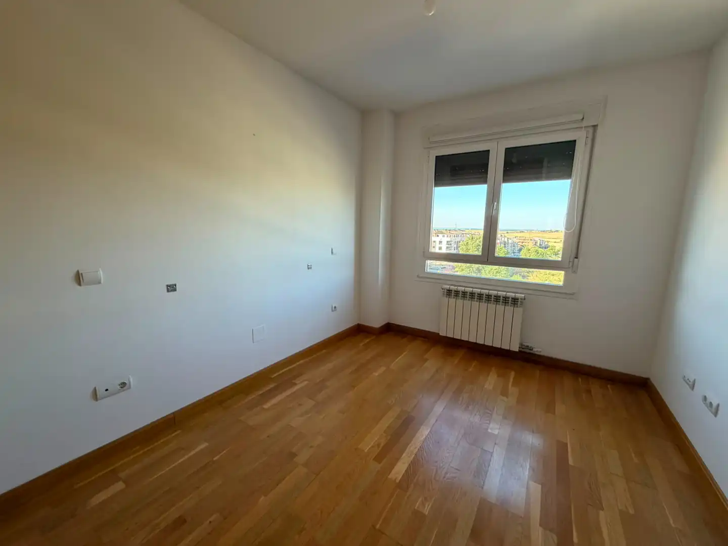 Habitación de Piso de alquiler en Arroyo de la Encomienda con Calefacción y Piscina comunitaria
