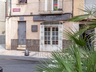 Local comercial en venta en Carrer de l'Amargura 27