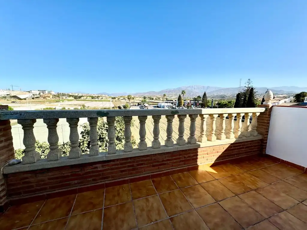 Casa o chalet de alquiler en Calle Melosas Las (Torre Del Mar), Paseo Marítimo de Levante