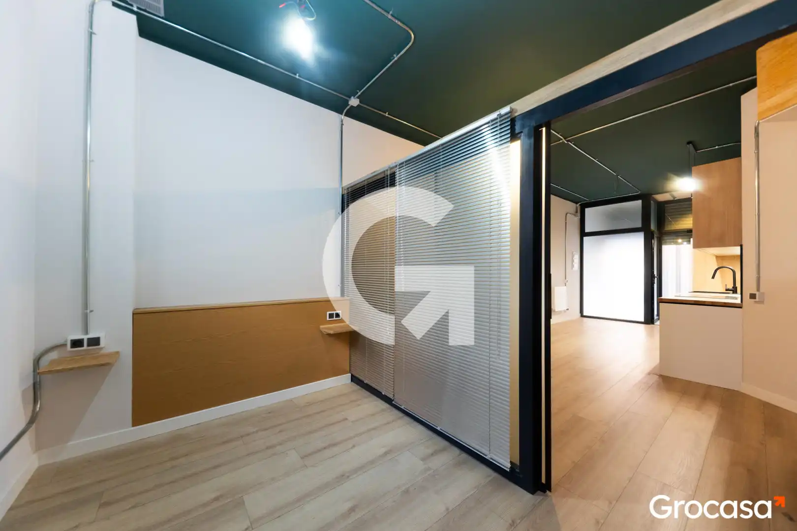 Flat for sale in Barcelona  with Heating, Oven and Washing machine