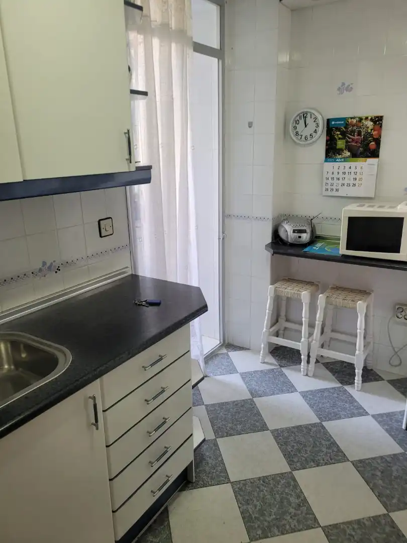 Apartament en venda a Calle Decano Higueras del Castillo, 37, La Carihuela - Los Nidos