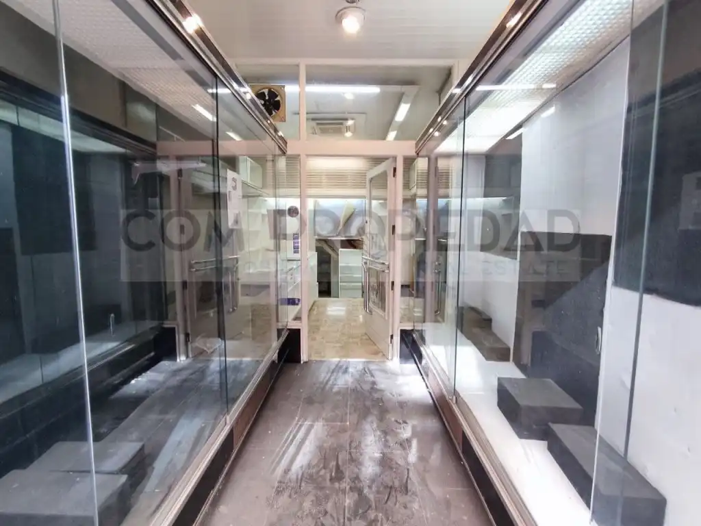 Others for sale in Centre, imagen 10